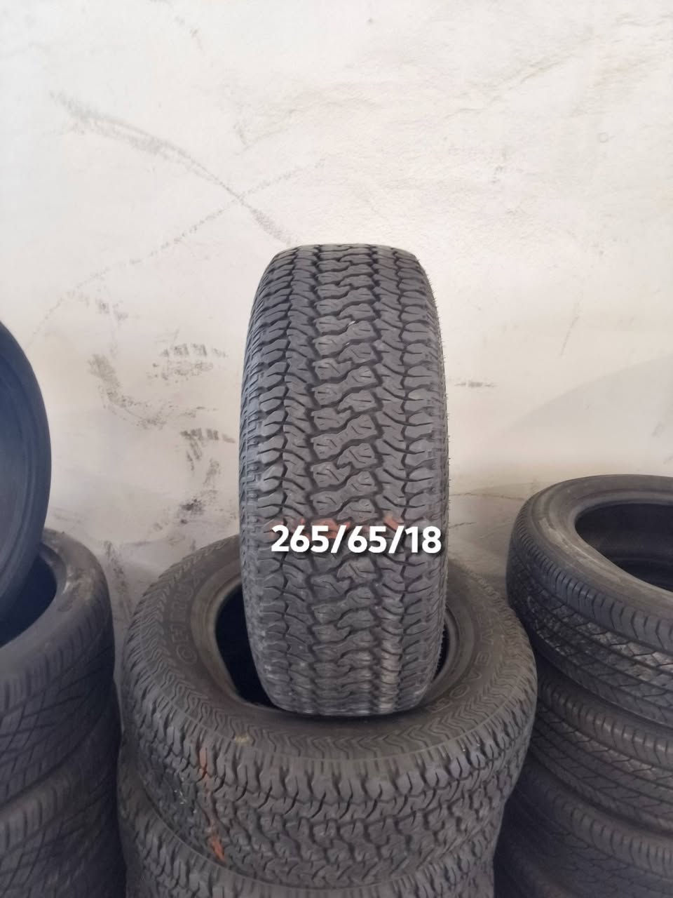 مجمع العيساوي
لتجارة  الاطارات والبطاريات والزيوت والفلاتر
متوفر كل أنواع الاطارات ✅
 بكافة الاحجام للسيارات الكبيره 🚛 والصغيره 🚗 
متوفر بطاريات 
🔋 بكافة الاحجام والانواع من مناشئ عالميه
ومتوفر زيوت بكافة الانواع من مناشئ عالميه ✅
متوفر اطارات باله نضافة 💯 انتاج من ٢٢-٢٥ 
ياباني - كوري - وكل انواع شركات الاطارات المعروفه ومن ضمنهم مشلن 
متوفر اطارات جديده من مناشئ عالميه ✅ 
لكافة انواع السيارات 
 ابو شمس : ‏‪***********‬‏
📍العنوان:  الكوفه - شارع المعمل - قرب معمل اسمنت الكوفه
