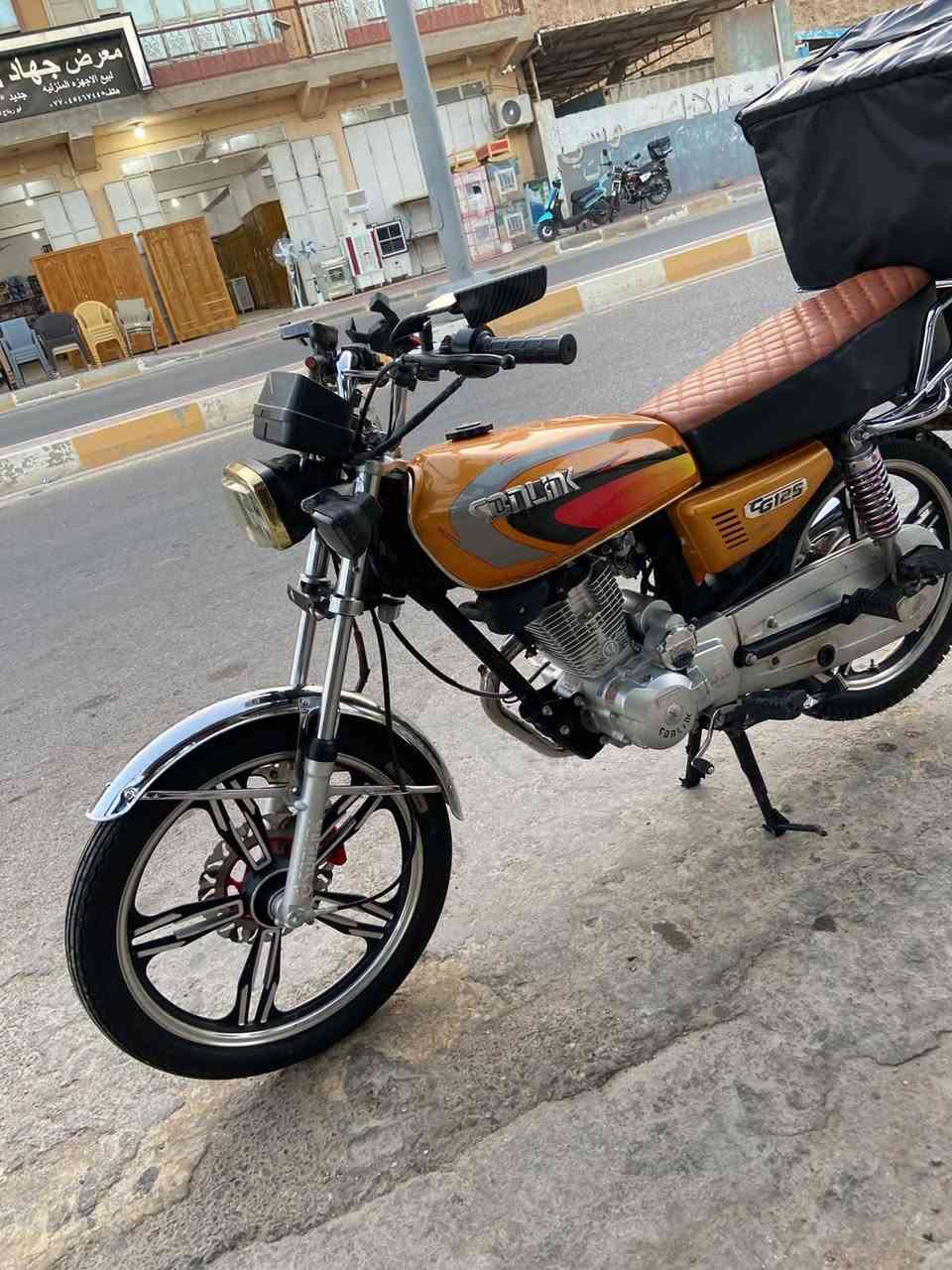 السلام عليكم  مكلف بالنشر
اخوان ايراني 23 محدث 24 
ماطور بعده جديد 
رقم صاحب الماطور ***********
السعر 700 وبي مجال .

