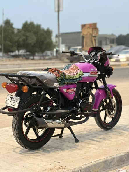 دايوان مرقم نجف 
دايوان كلاسك ٢٠٢٣ مرقم نجف الدراجه جاهزه على اخر حبه ونضيفه دبلات امامي جديد واصلي تايرات جدد الدراجه معايزه شي 

مكانها نجف حي الشهداء 
السعر 2200 

رقم صاحبها …
0782 905 3842
