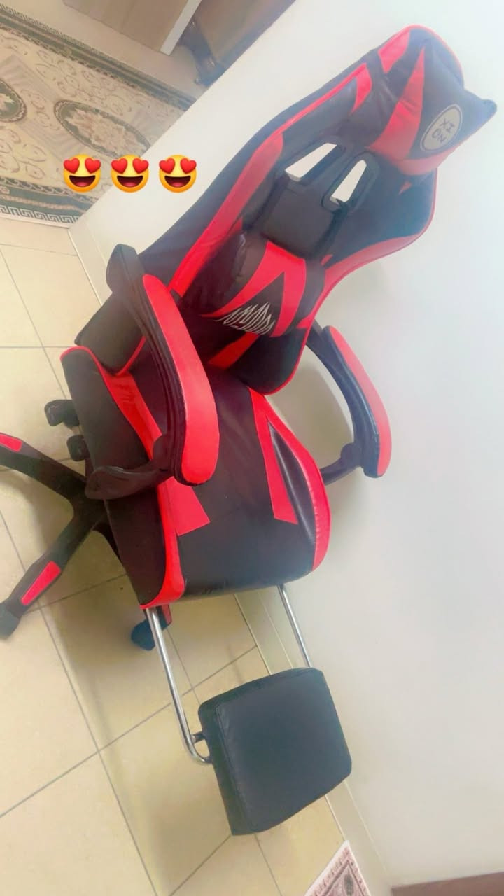 كرسي كيمنك مكتبي دوار  للبيع
يحمي الظهر والفقرات من التعب والإجهاد يوفر تحكم كامل: تكدر تنزل الظهر وتتحكم بالارتفاع بالزاوية اللي تريحك.خامة درجة أولى: جلد فخم وإسفنج عالي الجودة


**إذا كنت صاحب هذا الإعلان وتريد حذفه لأي سبب، رجاءا أرسل رسالة إلى الدعم الفني**