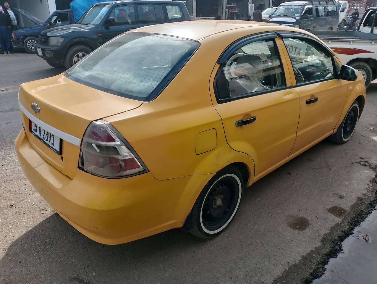 أفيو 
وأرد كوري  موسسه 
موديل 2010
رقم انبار دولي سنويه وهزه جديده 
كاربون بانزين  شرط الوكالة والتحويل 
هيئه وغرامة صفر  
 محرك أسترا محرك وكير شرط 
طخم تاير طخم امامي خلفي جديد  
 ظررها جاملغ امامي فقط وبدون دواخل شرط  
والباقي تلقيطات مال تكسي وكدام العين 
🛑#السعر 56$ وبيها مجال 
الموقع موصل/ الايمن 
***********
غير متواجد على الفيسبوك فقط على رقم الهاتف
