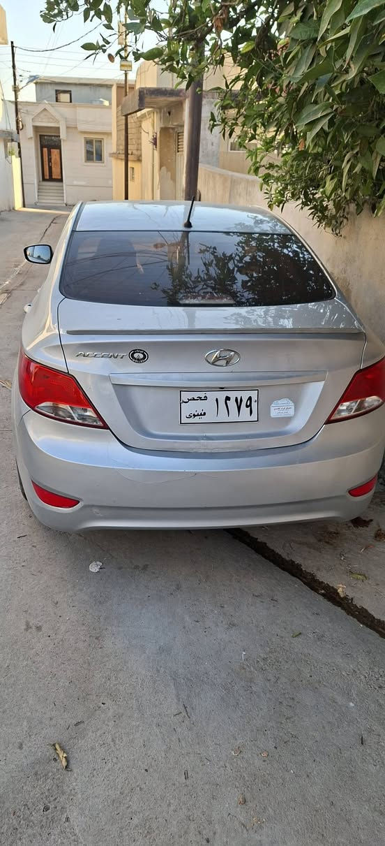 سلام عليكم 
 بيع سريع   بيع سريع.  بيع سريع 
سيارة هوندا أكسنت 2016 محرك 16
السيارة منافست أصلي و معها أوراق كمركية أصلية 
شرط ما مبيوكه 
شرط ما بيها كص
شرط ما عليها اي دين 
و بس سقف بيها حالوب 
 الصبغ : بها نصف جملغ صبغ موجود داخل صورة 
ما بها أي ضربة بداخل و
السيارة بها شاشة أيبات و كاميرة موجودة بل صور
گير و محرك و تبريد بشرط 
و داخل سيارة موجود بل صور حيل حيل نظيف سعر 67 قفل قفل 
عنوان سيارة : عقرة
صاحب سيارة ***********
