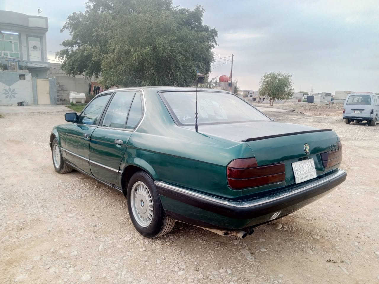 بيئم دبليو 730موديل 93محرك 35كير اتماتيك مكينة وكير حاوية تخم تايرات جديد كهربائيات كلة شغال رقم بغداد شرط تحويل بجم عريض كاعيه مدوشمه جلد لايتات زنون
سعر 38بيها مجال شراي يخابر هاذا رقمي ***********
