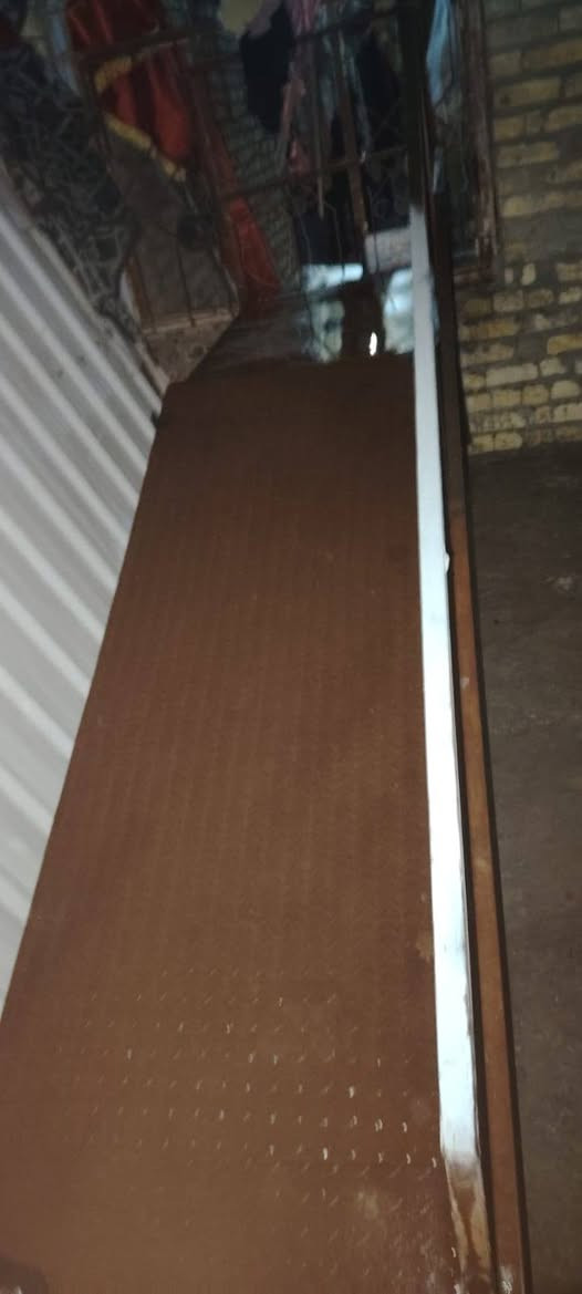 درج مالت باب ثقيل للبيع الطول٣امتار و٣٠ والعرض ٨٠ السعر ب١٠٠ وبي مجال


**إذا كنت صاحب هذا الإعلان وتريد حذفه لأي سبب، رجاءا أرسل رسالة إلى الدعم الفني**