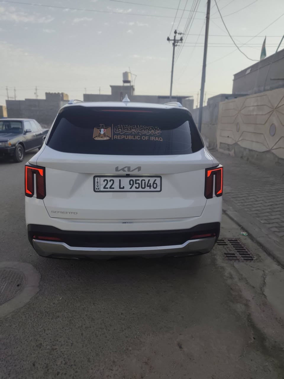 سورنتو خليجي سته سلندر نص فول ماشيه ٢٩ الف مكفوله سعر ٣٠٥ بيها شي بسيط
***********
