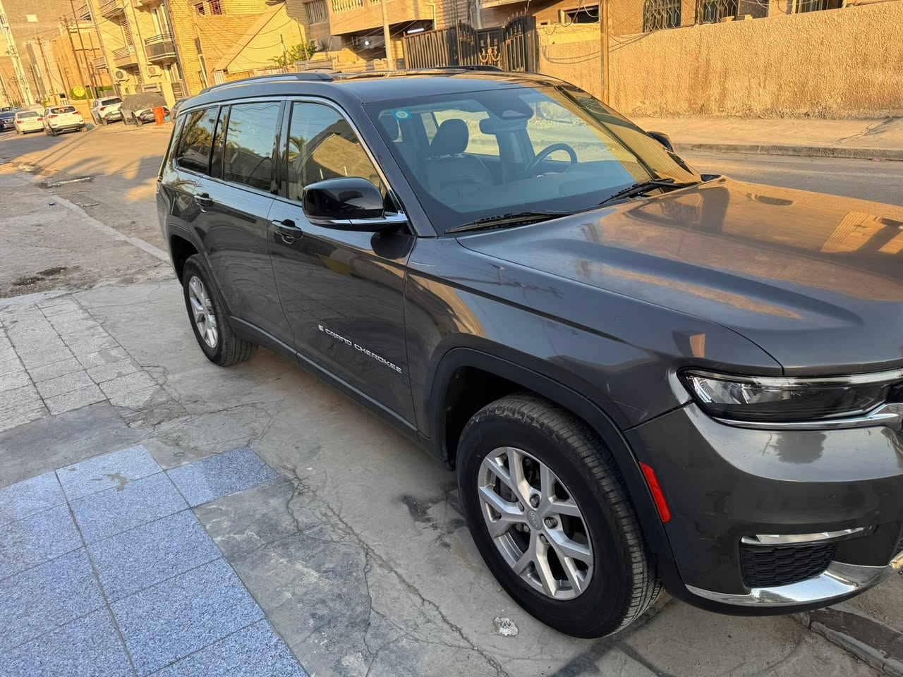 جيب للبيع موديل ٢١ بيه تبديل بنيد وصبغ جاملغ ايمن بدون ايرباك بدون شاصي السياره كلش نضيفه السبير منازل للتواصل بغداد حي الجامعه *********** السعر ٢٨٥ ورقه نقد فقط بدون مراوس
