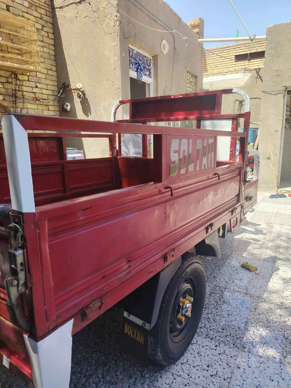 السلام عليكم شباب ستوته للبيع وكيلها بشارع بغداد موديل 19 اللي يريدها يخابرني على هذا الرقم***********📞
