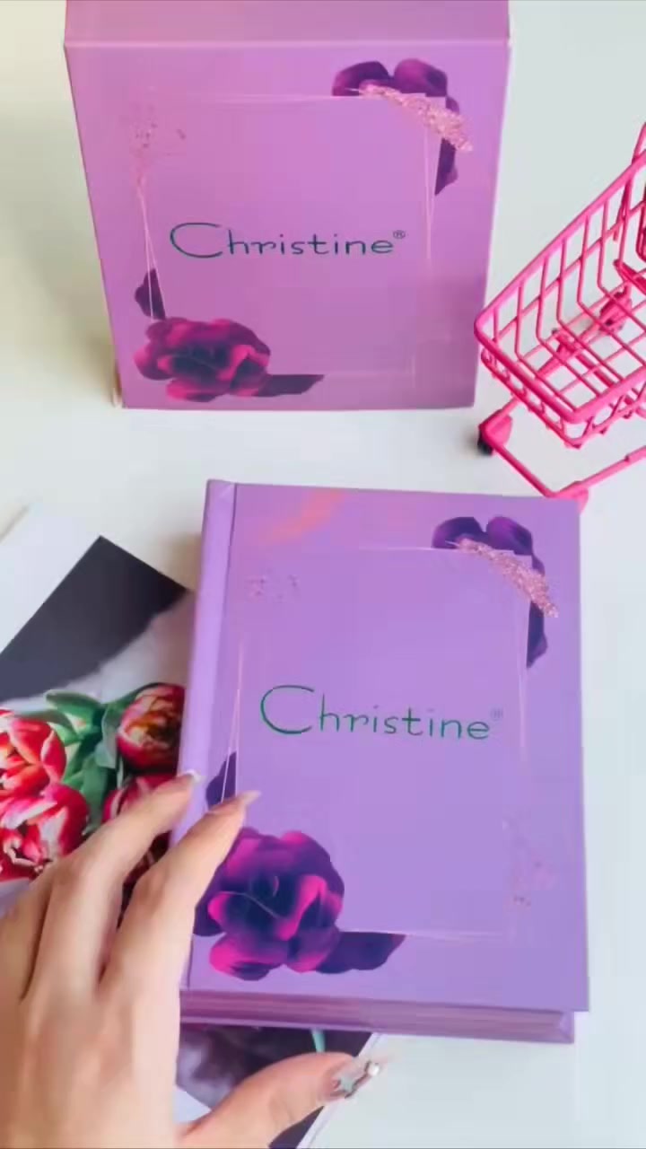 باليت دفتري من christine متوفر داخل الكوزمتك 
#جمال #عناية #اناقة #ستايل #اظافر #شعر #بشرة #مكياج #حمر #اساس #احمرخدود #كلترات #كونتور #باودر #كريمات #سيرومات


**إذا كنت صاحب هذا الإعلان وتريد حذفه لأي سبب، رجاءا أرسل رسالة إلى الدعم الفني**