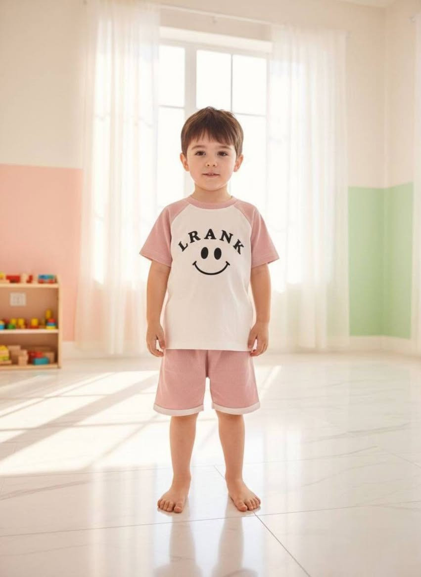 جملة فقط
تراك ولادي زبده درجه اوله
سعر الدرزن 40 الف  
  قياسات 3 - 8 سنه


**إذا كنت صاحب هذا الإعلان وتريد حذفه لأي سبب، رجاءا أرسل رسالة إلى الدعم الفني**