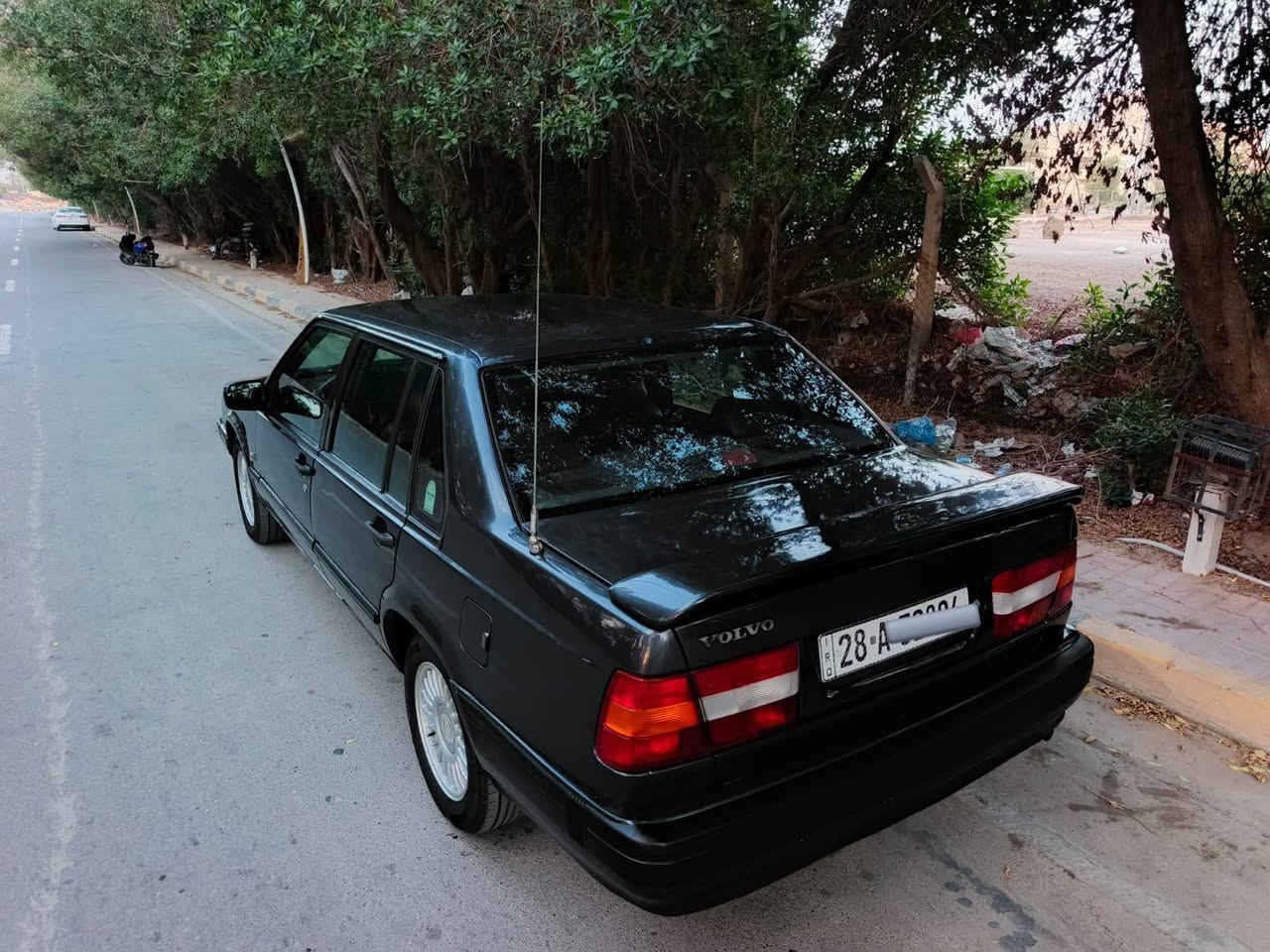 للبيع 
فألفو حجم 940 موديل 91 لون فختي صدر الحمام 
سياره تعمير جديد جاهزه من كلشي 
مكينه وكير وحداديه وأرد يابان 
تبريد+ تخم ويل وتخم تاير جدد
غرفه من الدشبول الخلفي لحد الدشبول الأمامي جديد حاويه كراسي جلد و كهرباء دشبول دبل ايرباك 
سياره أحلاه من الصور 
وجاهزه من كلشي 
كفاله من الكص والضربه والخياس والاصوليات على الفحص 
سنويه 2031 بسمي 
مكاني النجف الاشرف/ حي ألاشتراكي 
***********
