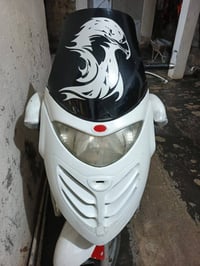 مكلف بالنشر الأستفسار عالرقم!!  كايمكو ربع محرك 250 شغال نكرة بكل وقت ...