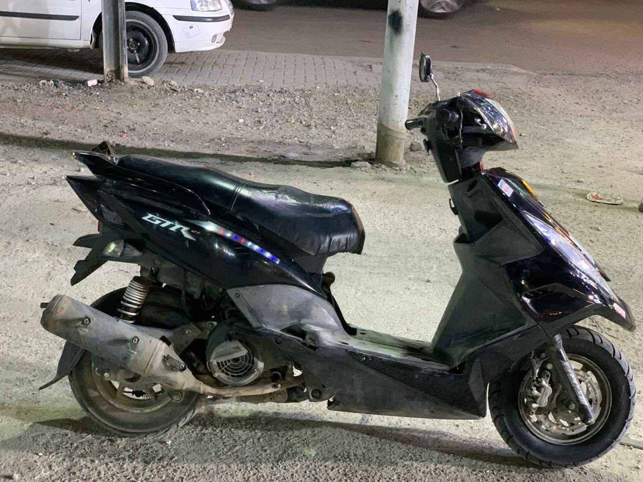 سلام عليكم
دراجة  GTR 
دراجة خير من الله دراجة رمبة مكفول محرك دراجة نكرة سلف بكل وقت ناعمة متسمع اي صوت كلشي شغال عالي تخم دبل اشارة سكنات هورن  فقط البجم تجاري لان وكعت وتكسر بدلتة ليوم شادة نواقص جامة اشارة ليسرة وشباج جوة الكشن العنوان بغداد البياع ***********  سعر 850 وبيهة مجال جماعت ل 650  لتوصل
