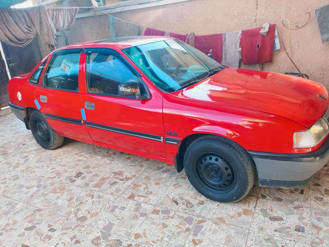 السلام عليكم من رخصه الادمن اوبل فكترا موديل ٩١ رقم بغداد انكليزي مكينه الف وستمائة كير عادي مصبوغه جماليه سياره جديده تايرات جدد السعر ٣٥ العنوان بابل الإسكندرية رقم الهاتف *********** ***********
