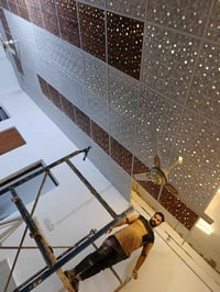 صار المتر ب7ونص✅ بدل اال8ونص   دقه العمل ع جهاز ليزر💥بوجود كادر متكامل...