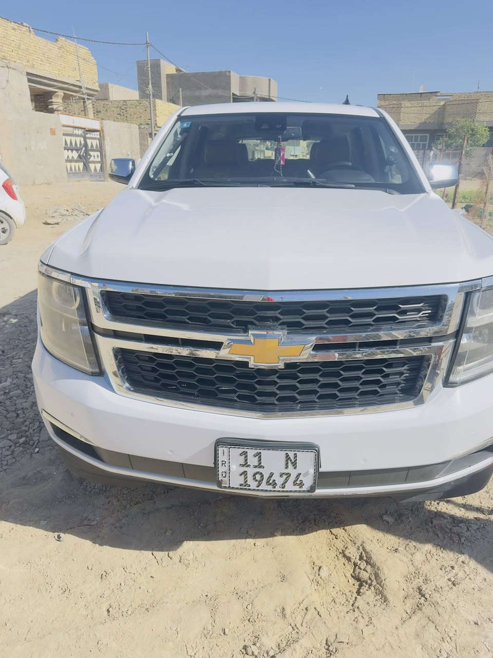 السلام عليكم
تاهو موديل ١٩ بسمي حادث جاملغ وبنيد بدون داخل 

وشويه بلخشم الجاملغ الثاني مكينه كير تخم تاير 

حداديه تبريد داخل جديد ماشيه ١٧٥ رقم بغداد 

مكانه حله السياره بوليسي ***********
