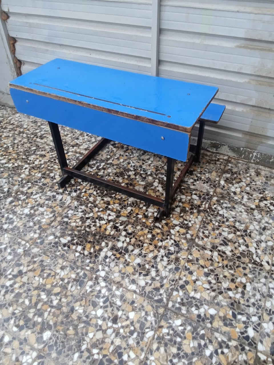 رحلة للبيع الزعفرانية أربع شوارع ***********
