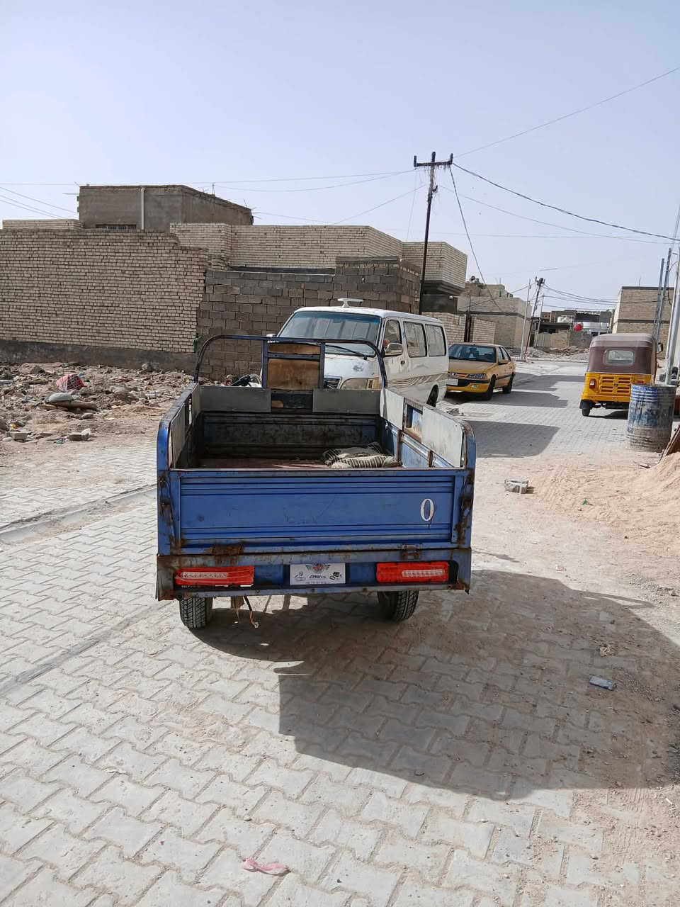 سلام عليكم صقر موديل ٢٠١٩ ستوته خير من الله مكينه اكسن ركبه و شاصي مكفولات والكشر نضيف احلا من الصور أوراق كامله شرط الترقيم رايده بواحد و ربع مليون و ٢٥٠ و بيها مجال. مكاني بغداد مدينه الصدر هـ ***********
