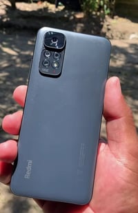 ريدمي • ١٢٨ • بطاريه زينه