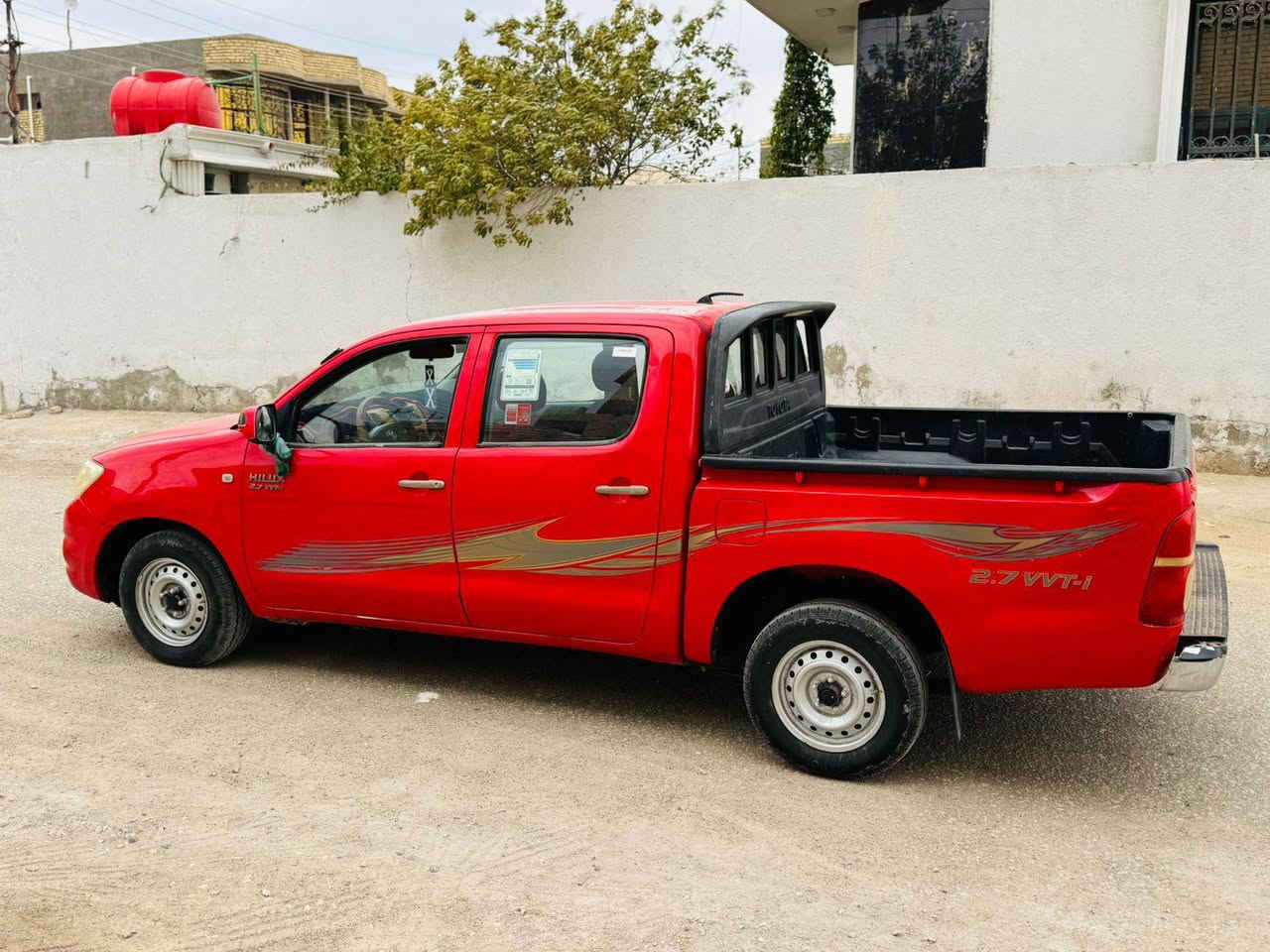 سلام عليكم بيكم هايلوكس 2011 رقم مثنى دولي بسمي تريد تحويل تريد وكالة تخم تاير محرك جديد تبريد ثلج تدفئه شغاله  حداديه جديده شاصي 19 كويتي باب اول مكفوله من ضربه وتبديل وصبغ وضع شركة سعر 157 وبيه مجال *********** *********** مكان بابل الشوملي
