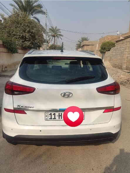 السلام عليكم 
توسان موديل 2020
فول مواصفات عدا الفتحه
السياره وارد خليجي بدون اي ضربه، فقط بارد موضح بل سونار بل منشور
المواصفات
☘️بصمه
☘️شاشه
☘️تحكم استيرن جهتين
☘️كشنات جلد تدفئه وتبريد
☘️كشن كهربائي
☘️كامره خلفيه 
☘️حساسات خلفيه
☘️السياره ماشيه 50km 
☘️رقم بغداد
وبعد اكو مواصفات 
☘️السعر 215 وبيهه مجال
مكان السياره ديالى
رقم الهاتف ‭0770 004 7186‬
