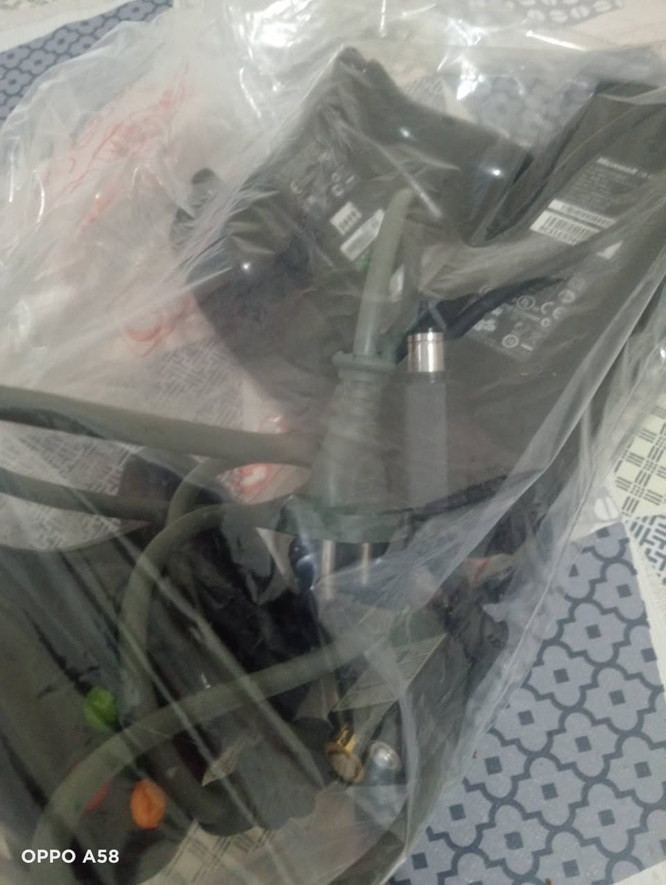 كي العادة سلعة وسومة اكس بوكس 360سليم معاه 2منيطات ساوم مليح وبصحتك مكان خميس الخشنة


**إذا كنت صاحب هذا الإعلان وتريد حذفه لأي سبب، رجاءا أرسل رسالة إلى الدعم الفني**