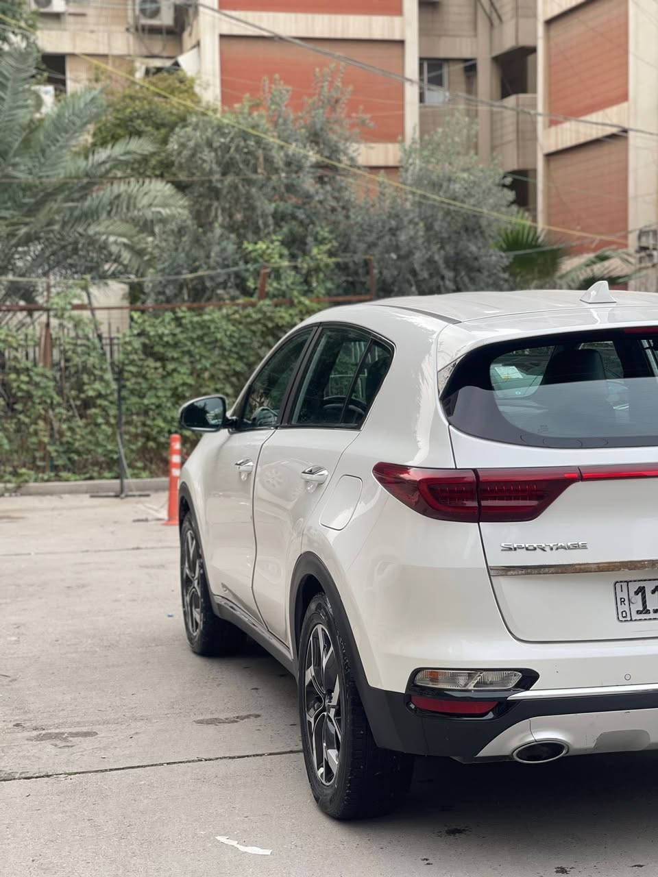 سلام عليكم شباب سياره كيا سبورتج موديل 2022كاز  فول مواصفات عده فتحه سياره خير من الله سياره 
سعرها 188 ورقه خابرني وبيك خير وتدلل 
مواصفات سياره كلين 
رقم الهاتف ***********

مرايا جانبيه كهربائيه
 
مثبت سرعه 

تبريد مقاعد 

بصمه 

شاشه ابل كاربلاي 

كشافات ضباب

مصابيح زينون الاماميه

التحكم على المنحدرات
