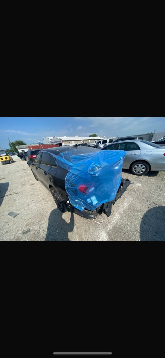 السلام عليكم كي فايف دخول جديد موديل 2024
محرك 1600 تيربو ماشيه 44 فول مواصفات عده البانروما  السعر 163 مكاني البياع شارع قطر الندى ***********
