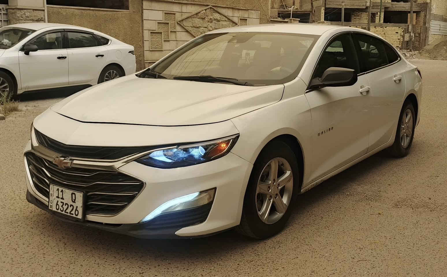 السلام عليكم
شوفرليت ماليبو 2023 فئة LS
وارد امريكي بدون حادث ( سرقة قطع )  
رقم بغداد معوقين باقيلها سنة ونص تصير حرة

المواصفات : بصمة / بصمة أبواب / تشغيل عن بعد
فول تحكم ستيرن / شاشة كبيرة / تبريد بيانو / داخل بيجي
هندبريك دكمة / اطفاء ذاتي / شادلها منظومة زنون فول
اطفاء ذاتي / مانع انزلاق / كاربلي واندرويد اوتو
بلوتوث / اواكس / USB / محرك 1500 تيربو 
ماشية 78 الف ميل

عنوان بغداد الحرية

للتواصل والاستفسار:***********
