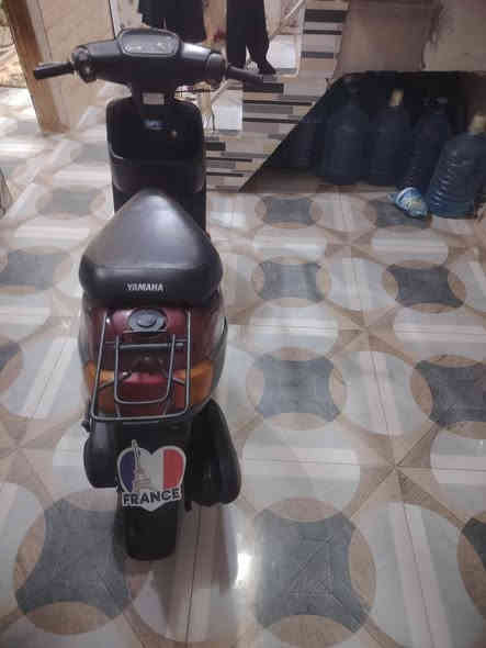 دراجه بطه للبيع اخت الحاويه نضيفه مامفتوحه شلعته قويه كهربائيات كله شغاله سلف هندر تشتغل ناعمه بلاديه اي صوت مابيه السعر 550 وبيه مجال الاتصال ***********
