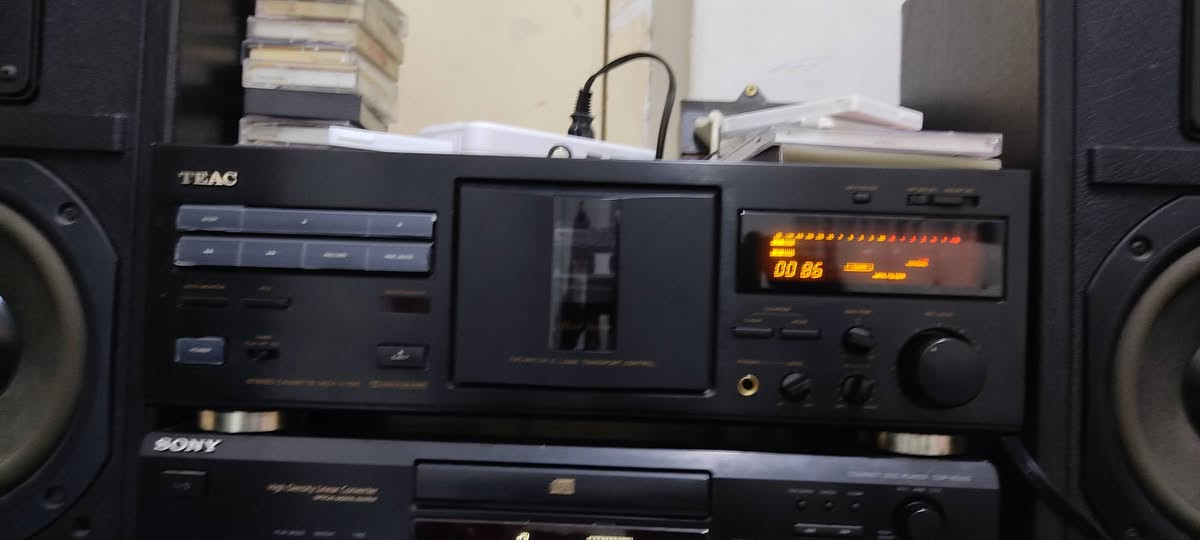 ديك كاسيت مسجل ماركة تياك. 3هيد موديل 1010 كهرباء 110 فولط .. للبيع.. للاستفسار مراسلتي عالخاص


**إذا كنت صاحب هذا الإعلان وتريد حذفه لأي سبب، رجاءا أرسل رسالة إلى الدعم الفني**