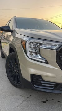 جي ام سي GMC تيران 2023  بيه جاملغ خلفي ولباب لخلفيه ونص صندوك  بدون د...