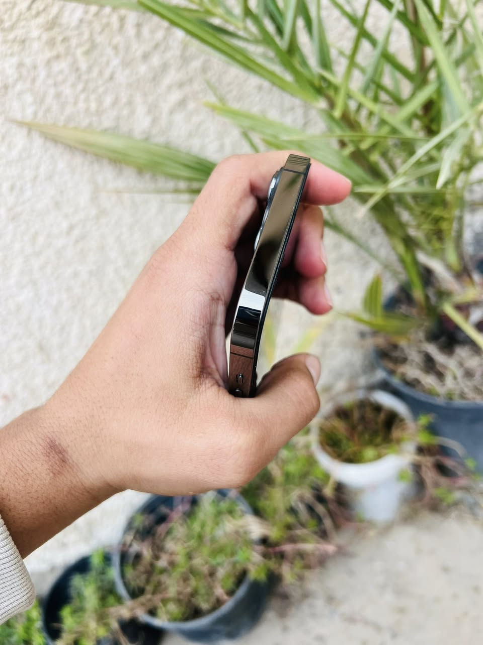 ايفون ١٣ برو ماكس ذاكره ٢٥٦ بطاريه ٩٣ مستبدل شاشه اصليه وكاله فقط كله شغال ومابي اي خلل قفله ٤٩٥ مكاني بغداد ابو غريب ***********
