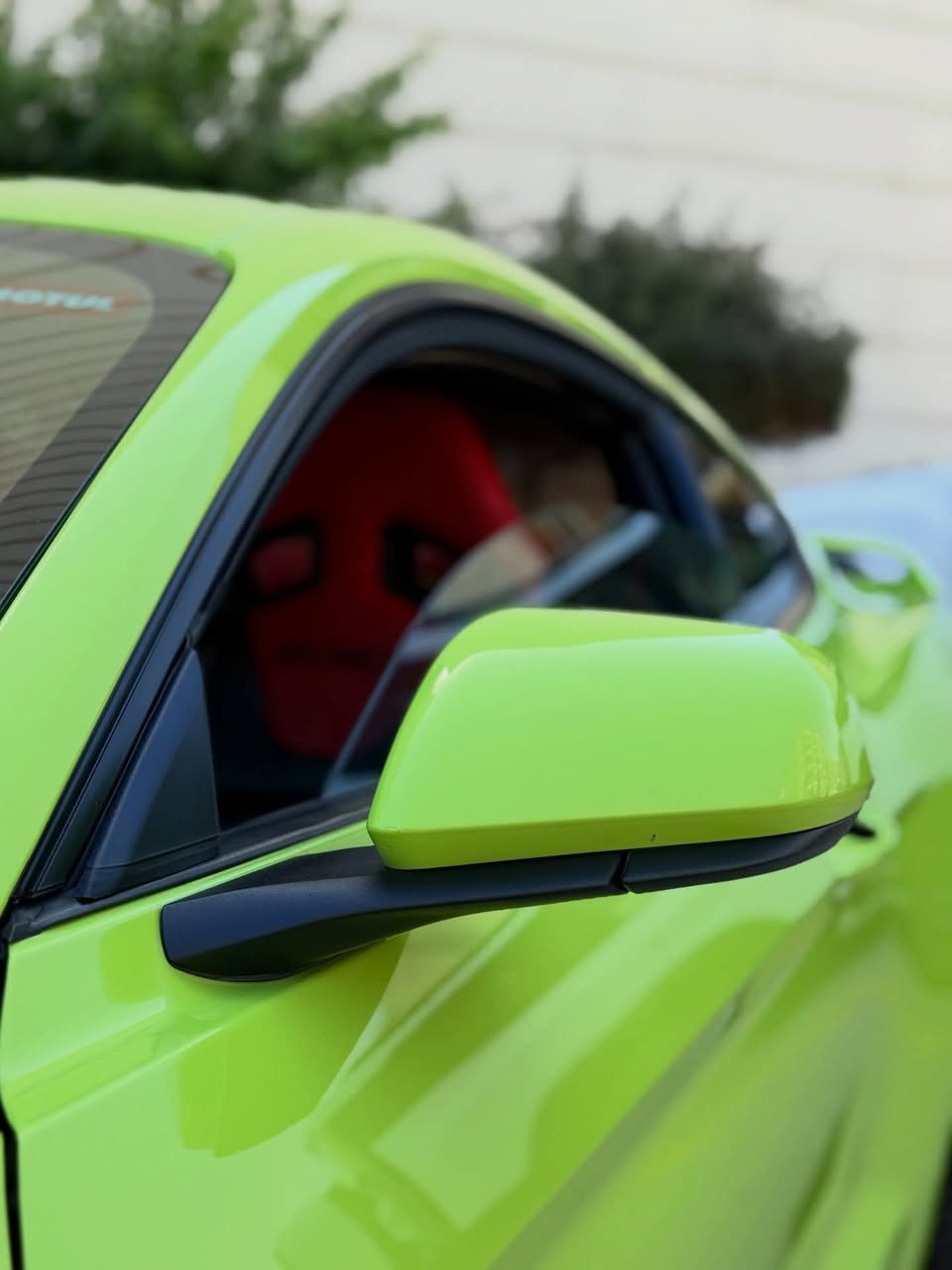 🚨🔥 #النوادر_بس_يمنا 💯🔥🚨

💚🐉 Ford Mustang GT 2020 🐉💚

💥 موستنك GT – V8 صوت وهيبة أمريكي 😈💥
الموديل: 2020
المحرك: V8 / 5.0 🚀
الكير: أوتوماتيك
الممشى: 39 ألف مايل
اللون: أخضر نادر 🍀
الموقع: بغداد 📍

━━━━━━━━━━━━━━━
🔥 الحالة:
وارد كندي – Clean Title 🇨🇦
مكفولة كفالة عامة ✅
ما عدا شبر تكحيل كارت فقط
سيارة نظيفة كلش 💯

━━━━━━━━━━━━━━━
🚀 المواصفات (1/1):
فووول أعلى مواصفات 😈
مقاعد RECARO الرياضية 🔥
دركة ستيرن Carbon Fiber Forged
مغلفة PPF بالكامل ✨
جكات Cat Back - S3 🔊🔥

━━━━━━━━━━━━━━━
🔥 سيارة شبابية + صوت V8 مرعب
🔥 لون نادر + جاهزة بدون مصرف

━━━━━━━━━━━━━━━
💰 السعر؟

اكتب (GT) بالكومنت 📩
ويصلك السعر مباشرة على الخاص 🔥

━━━━━━━━━━━━━━━
🚨 عندك سيارة للبيع؟ 🚗
أرسل الصور والتفاصيل، وسنقوم بعرضها على صفحتنا مجاناً 🔥
فرصة للوصول إلى عدد كبير من المشترين 💯

━━━━━━━━━━━━━━━
📞 ***********

📩 للمزيد من المعلومات يرجى التواصل مباشرة.
