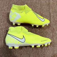 نايك فانتوم • قياس40 • اصلي