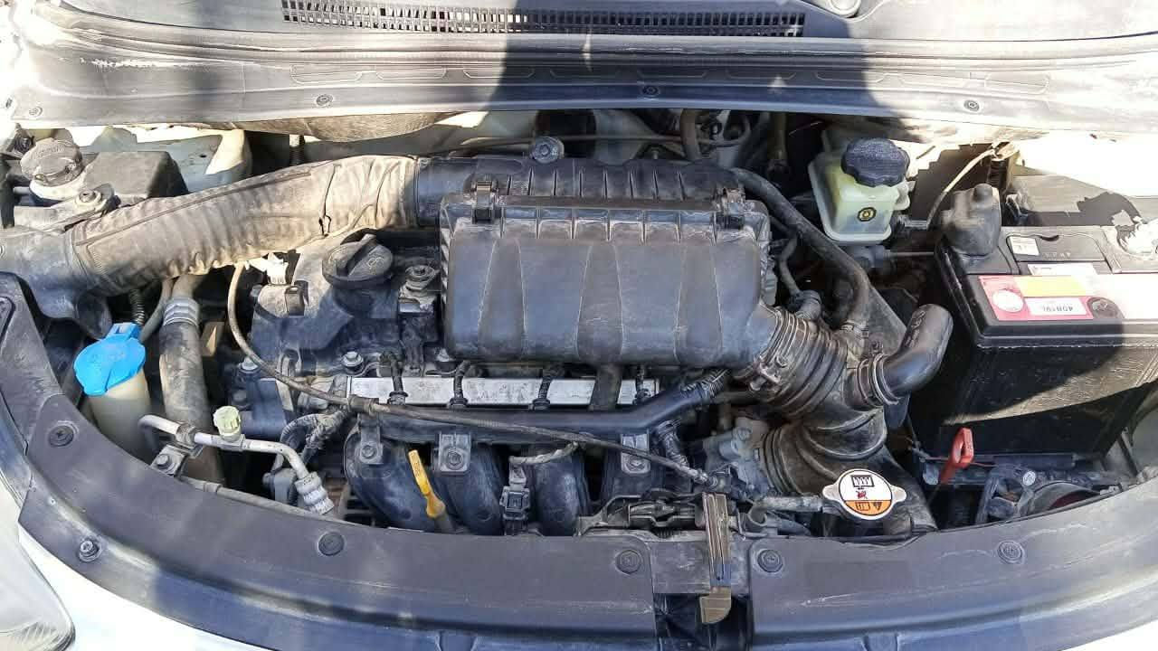 سيارة هيونداي  I10
ماشية 59 الف 
لون ابيض
بدون صبغ 
 الرقم بغداد 
سيارة جاهزة للا ستعمال
اطارات وبطارية جديدة
اسبير وجك وعدة الفتح
تبريد تدفءة
مقاعد جلد نظيفة
سيارة نظيفة جدا
السيارة باسمي 
دائرة المرور بالطوبجي
السعر 85$
الاتصال بالارقام 
***********
***********
أبو ياسر
