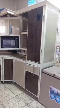 كاونتر للبيع السعر ٤٥٠ المكان بغداد ٠٧٧٣٦٠٣١٣٤١بي واتساب