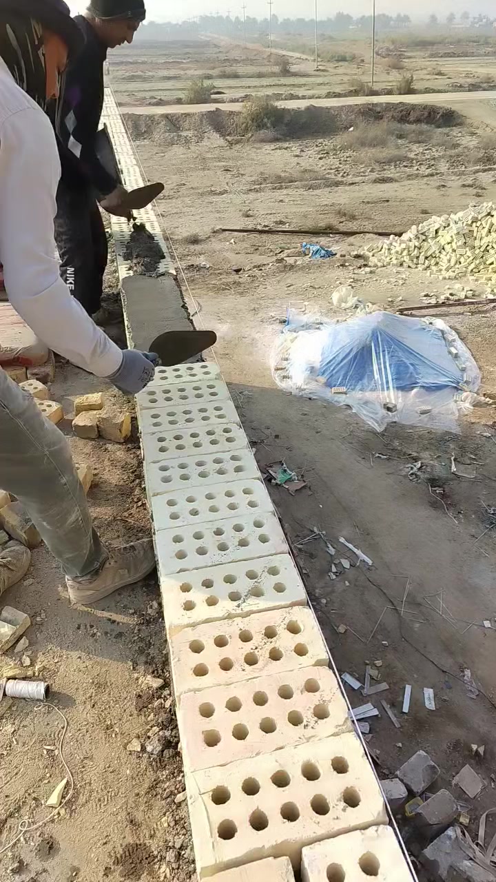 خلفةبناء درجه اولى بناء طابوك بناءفرمستون بناء البلوك العنوان الديوانية ***********
