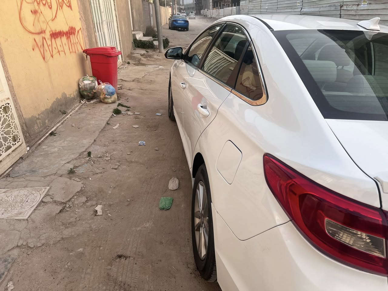 السلام عليكم سوناتا موديل 16 للبيع حادثه باب وجاملغ بدون دواخل وقطعتين كلير من امريكا بنفس الجهة جاهز من كلشي بسعر 116 *********** مكانها كربلاء او مراوس بسيارة سعرها آقل الشدة
