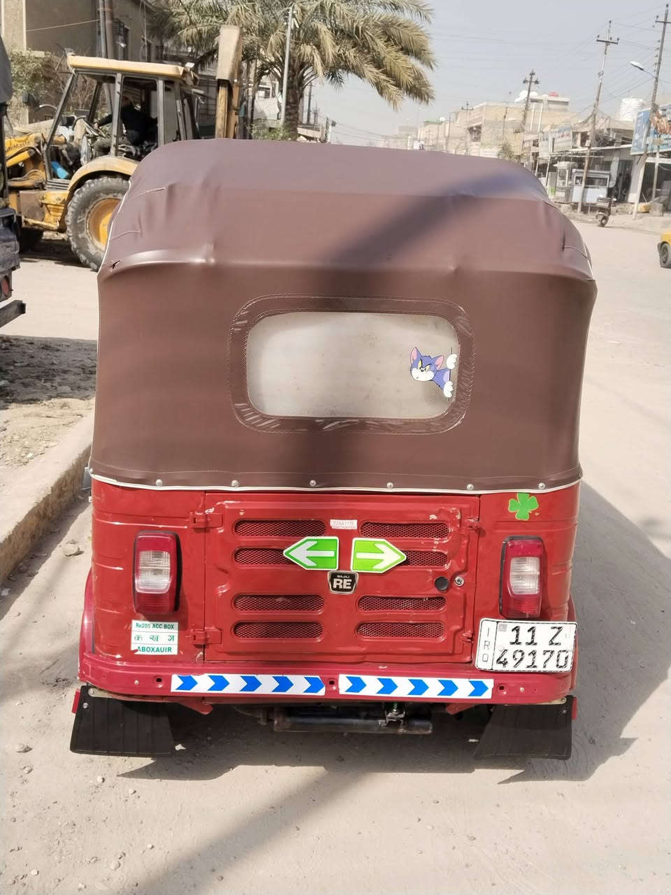 سلام عليكم تكتك للبيع موديل18 تكتك معمره تعمير كامل مكينه مجفته جديد وبيه مكينه مال موديل 20 مكاني بغداد الشعب للستفسار ***********
