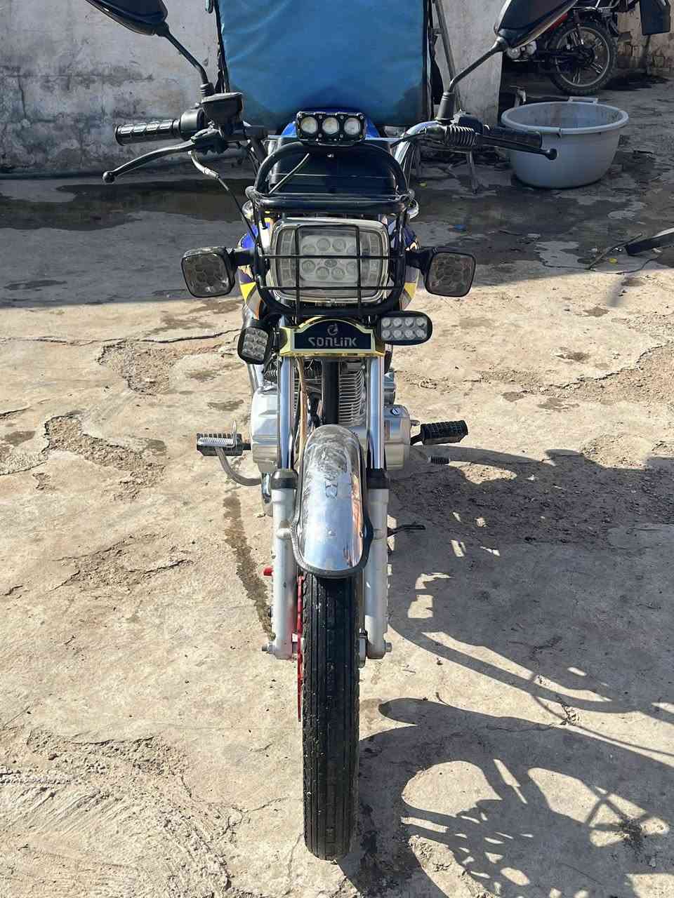 اسلام عليكم سيفان موديل 23 
زيرو شركه بعده السعر 630 بي مجال  
مراوس بتايكر يرهم 
مكان تكريت
***********
