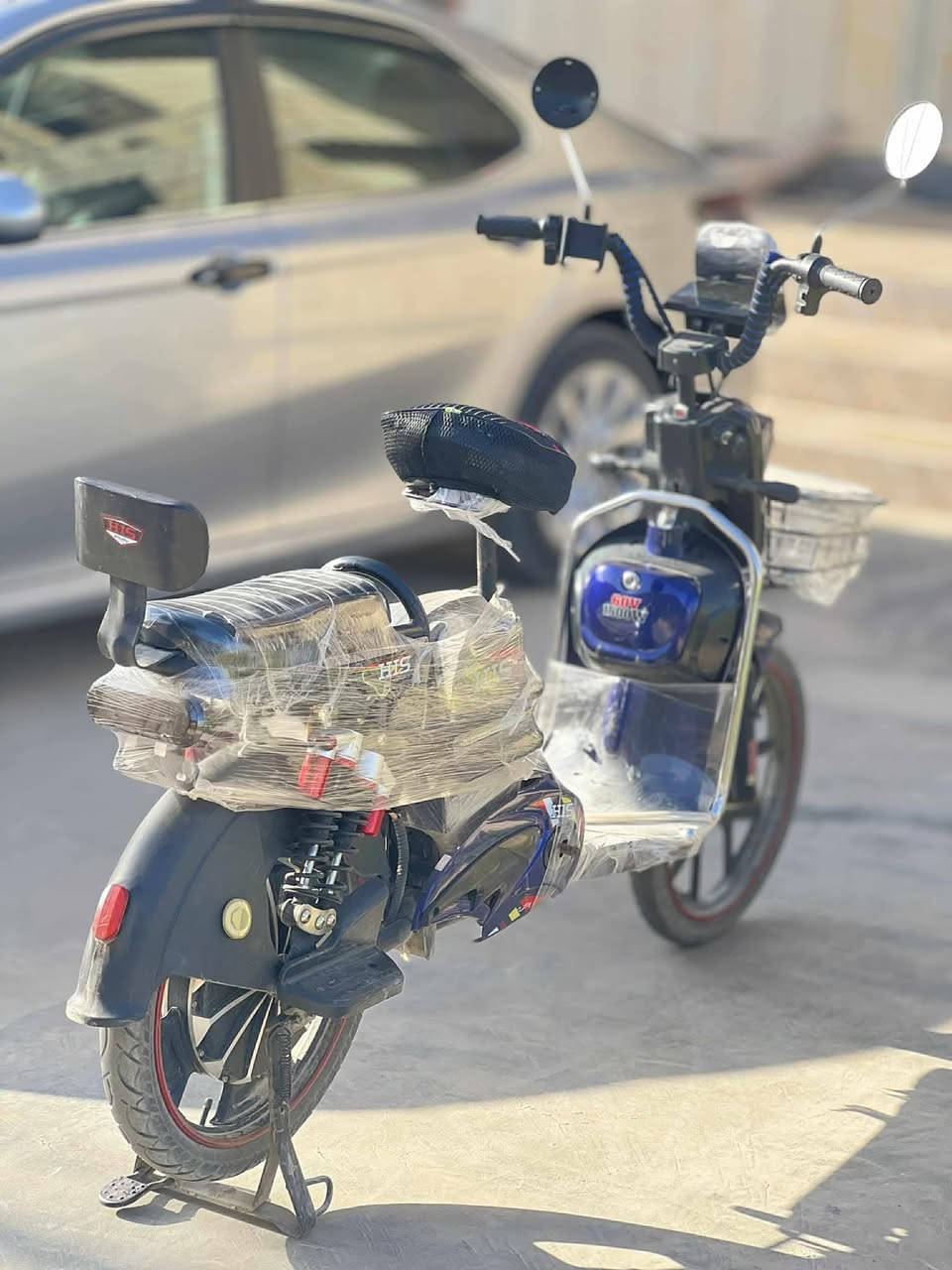 السلام عليكم موطور شحن للبيع نوع HlS موديل 2025 جديد كلو بل شرط اي شي بي انطي شرط من كل شي سويچات كارتات كنترول كلو شغال بطاريات جدد السعر 400وبي مجال للتواصل ***********وبي واتساب والخاص مفتوح
