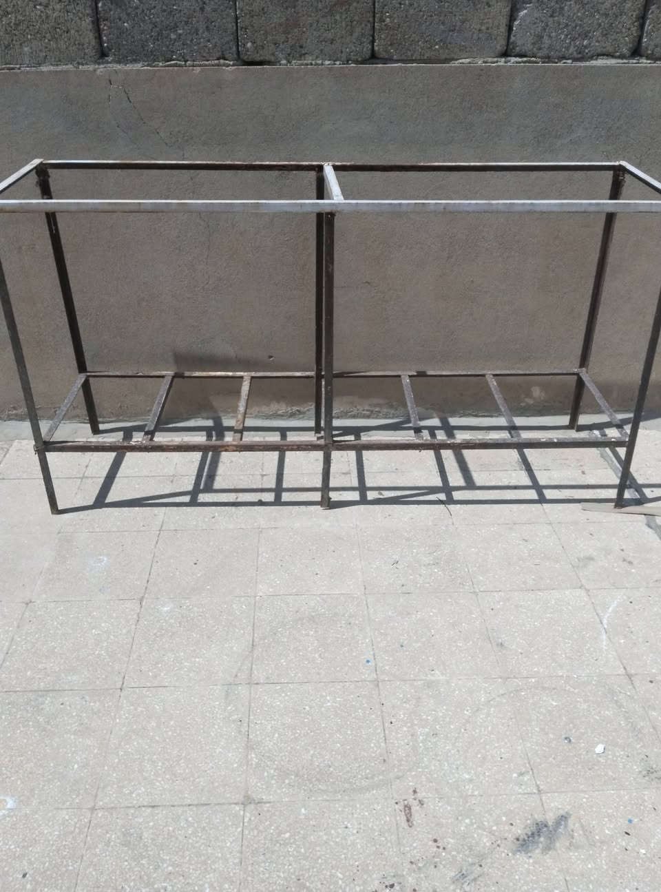 للبيع قاعده سنك
طول 179
عرض 48
ارتفاع 96
للتواصل واتساب ***********
