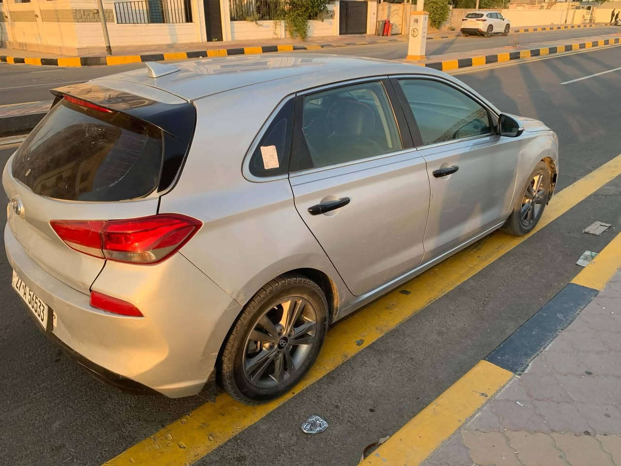 النترا هاشباك 2018  
مكينه 2000
تحكم ستيرن 
مثبت سرعه 
رادار 
شاشه كاربلي
تبريد بيانو 
تدفئة كشنات 
انظمة قيادة 
مكينه كير كفاله 
ماشيه 89 الف 
بصمة
تايرات باتري  جديد

105 $ أو مراوس 

للتواصل ‏‪***********‬‏
