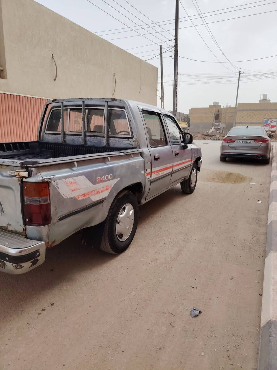 سلام عليكم تيوته للبيع مديل 89 سياره مكفوله ضربه وكلبه وخياس سياره بلاديه  بيها رشات صبغ كلش قليل  محرك كروسيده وكير مكفولات شاصي كفاله تخم تاير جديد كهربايات كلها شغاله حداديه 100/100 سياره جاهزه وين ماتريد سنويه بعدها مامنتهيه جديده مشروع وطني بسمنه  مداور ثاني يوم  سعرها 45 وبيها مجال بصيط مكان ناصريه مركز ***********
