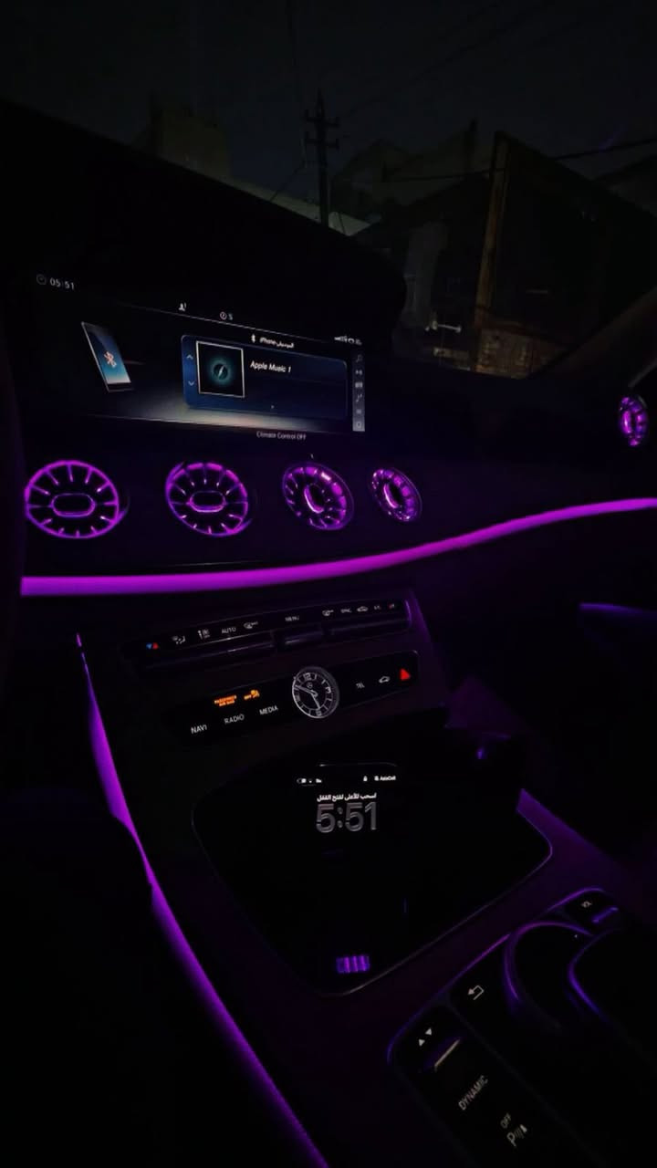 سلام عليكم 
مارسيدس E400كوب
3000تون توربو🚀🚀
وارد امريكي صندوك وجاملغ بدون دواخل ولا ايرباك 
السياره ماشيه 33 الف 
 
السياره فول مواصفات خنك 
بانوراما
64 لون متغير 
حزام متحرك
تدفئه تبريد كشنات 
حساسات امامي خلفي ورادار امامي
دركه الياف كاربون بيج
اوتو ستوب 
دبل ماوس
كت 63 بلادي 

السياره ربع متصرف عليه كامله مكمله للاخير  تشغل وتطلع 

مكان الجادريه 
275 وبيه مجال بسيط كلش 
***********
