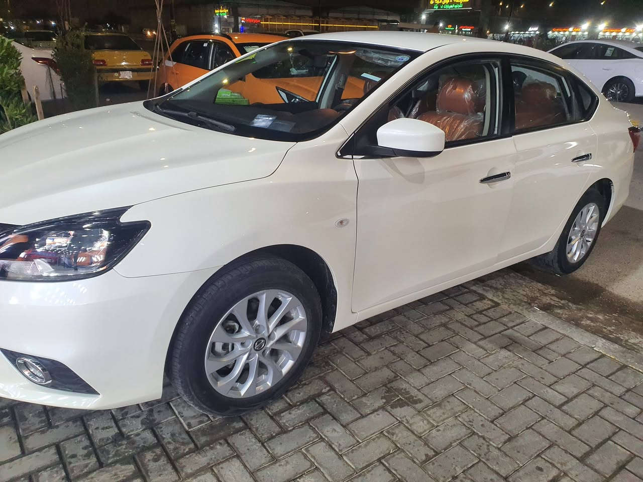 نيسان سنتره
ابيل موديل 2025 

باسم شركه 

كفاله عامه ضربه وصبغ وتبديل 

ماشيه 11 الف

داخل مشمشي 

موصفات معروفه 

السعر 125 وبيها مجال قليل

قابل للمروس حسب 

للستفسار ***********
