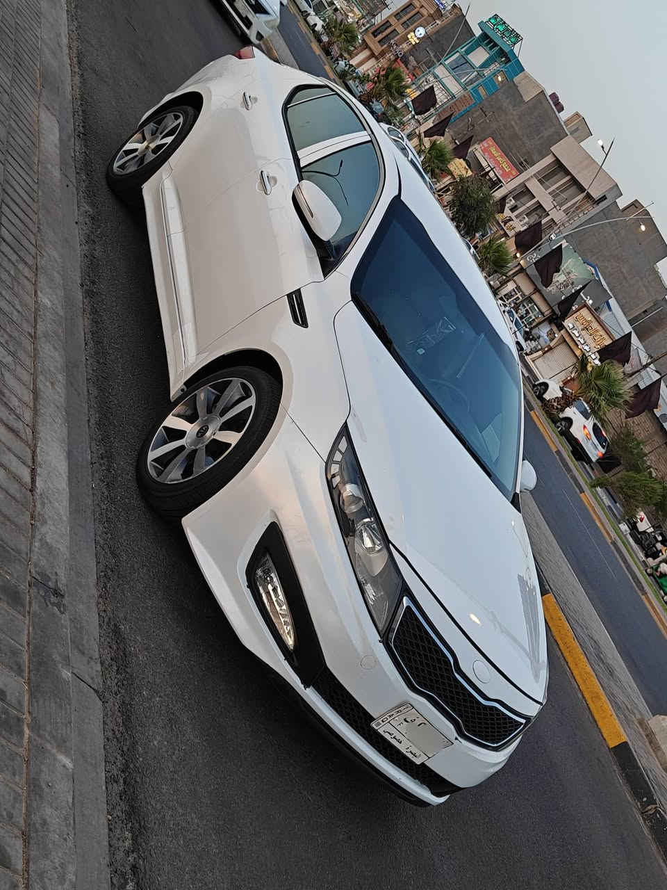 السلام عليكم اوبتيما 14 خليجي فول مواصفات مكينة دوش 2400 جاهزه 
بيها قطعه وحده صبغ اثر طخه جاملق امامي فقط باقي كله 

كله كفاله وبارد اصبع مكينه كير تبريد حداده تايرات كلهن كفاله 

الوصفات فول بصمه شاشه كامره حساس تحكمات تبريد خلفي ناقصها بس فتحه ما بيها        السعر 132 

     

             ***********
