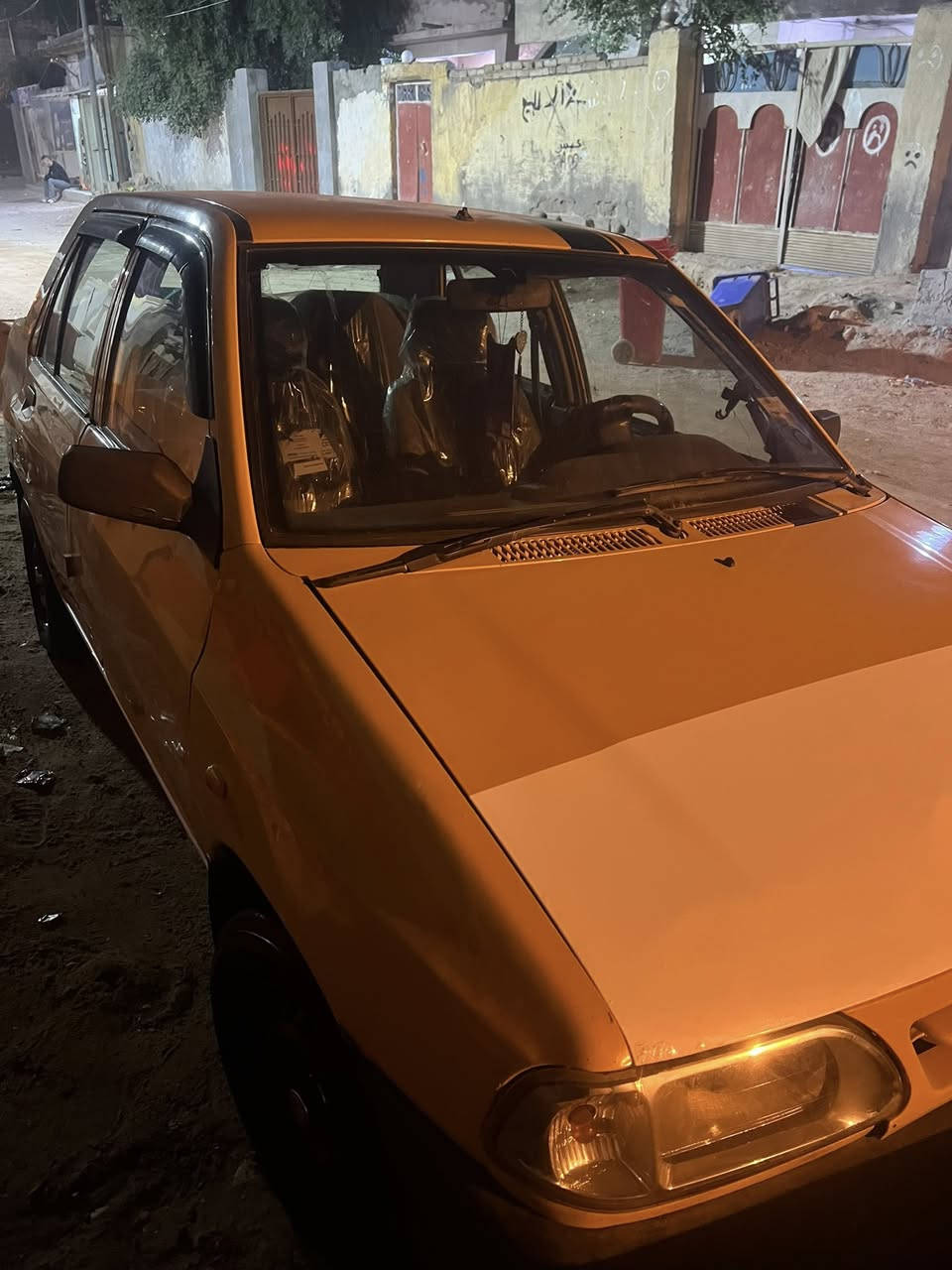 سايبا 2017 نضيفه كير ومكينه زينات لا ضربه ولا تبديل هلالت معمرات عليها هيئه 200 ألف يطيح من سعر مصفره غرامات
بصره الزبير حي شهداء سعرها 31وبيها مجال  ***********فقط واتساب
