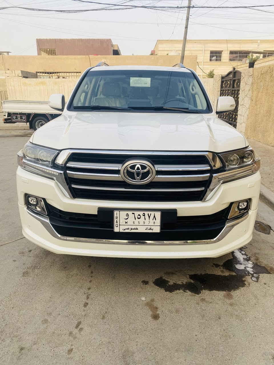 للبيع لاندكروز موديل 2019
مواصفات GXR فول 

سياره مكفوله كفاله عامه عده طخه بل جاملغ

السعر 53الف دولار وبيه مجال 

مكاني بغداد حي الاجوادين

للستفسار ***********
