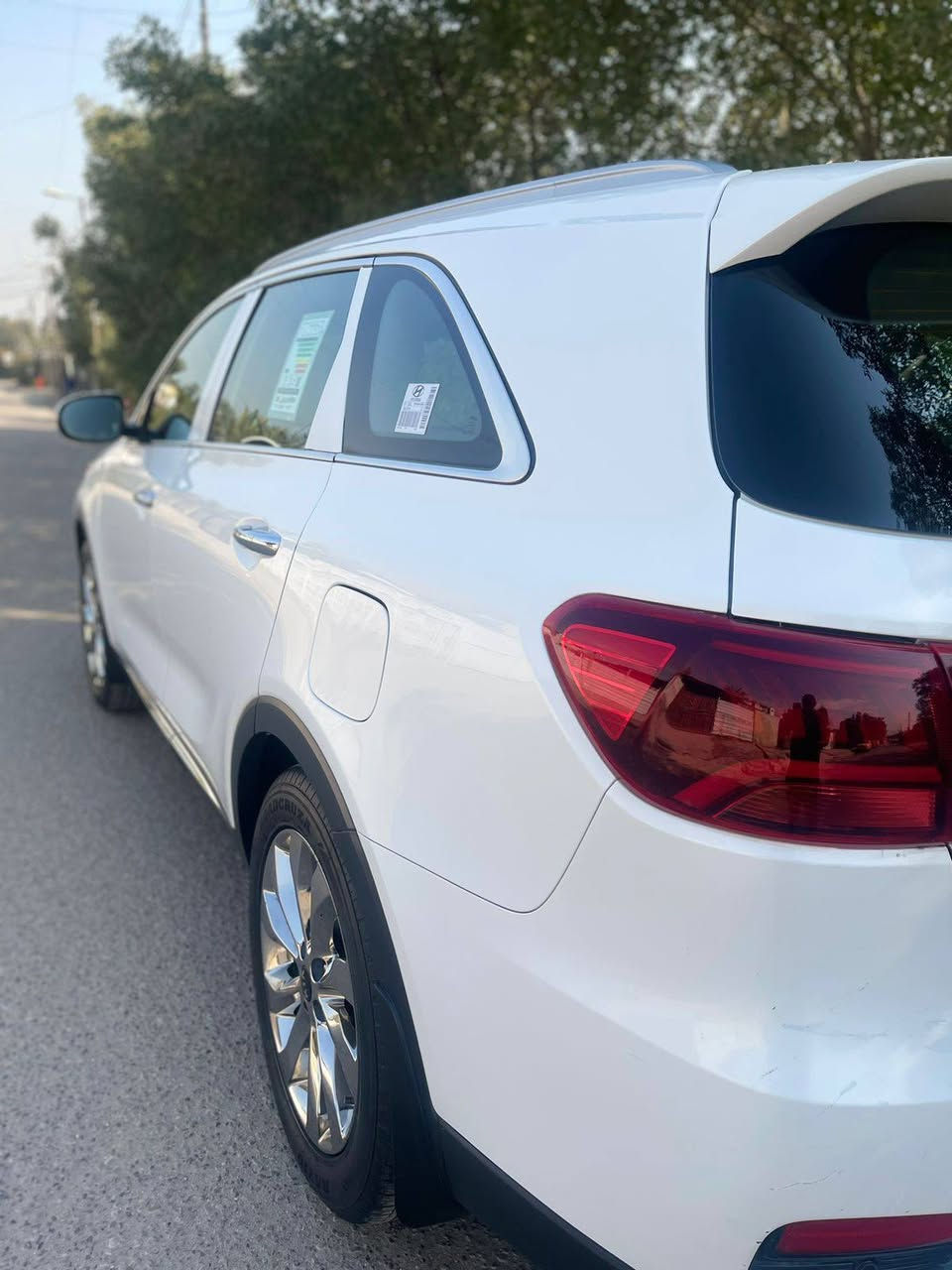 السلام عليكم سورنتو موديل 2019 خليجي نص فول
بصمة 
جنطة كهرباء 
سبعة راكب 
كشنات جلد و كهرباء 
ثلاث قطع تبريد 
حساس امامي وخلفي 
ثلاث وضعيات قيادة 
بصمة ابوب 
شاشة كبيرة بلادية 
كامرة خلفية دوارة بلادية 
مكينة 6 سلندر كفالة عامة من فتح 
كير 8 نمرة كفالة عامة من فتح 
الكشر كفالة عامة من صبغ قطرة صبغ ما بيهة 
وكفالة عامة من بارد فقط حافة الجاملغ بيهة بارد بسيط لا غير 
رقمهة بغداد الدولي با اسمي 
عنواني بغداد 
السعر 229
***********
